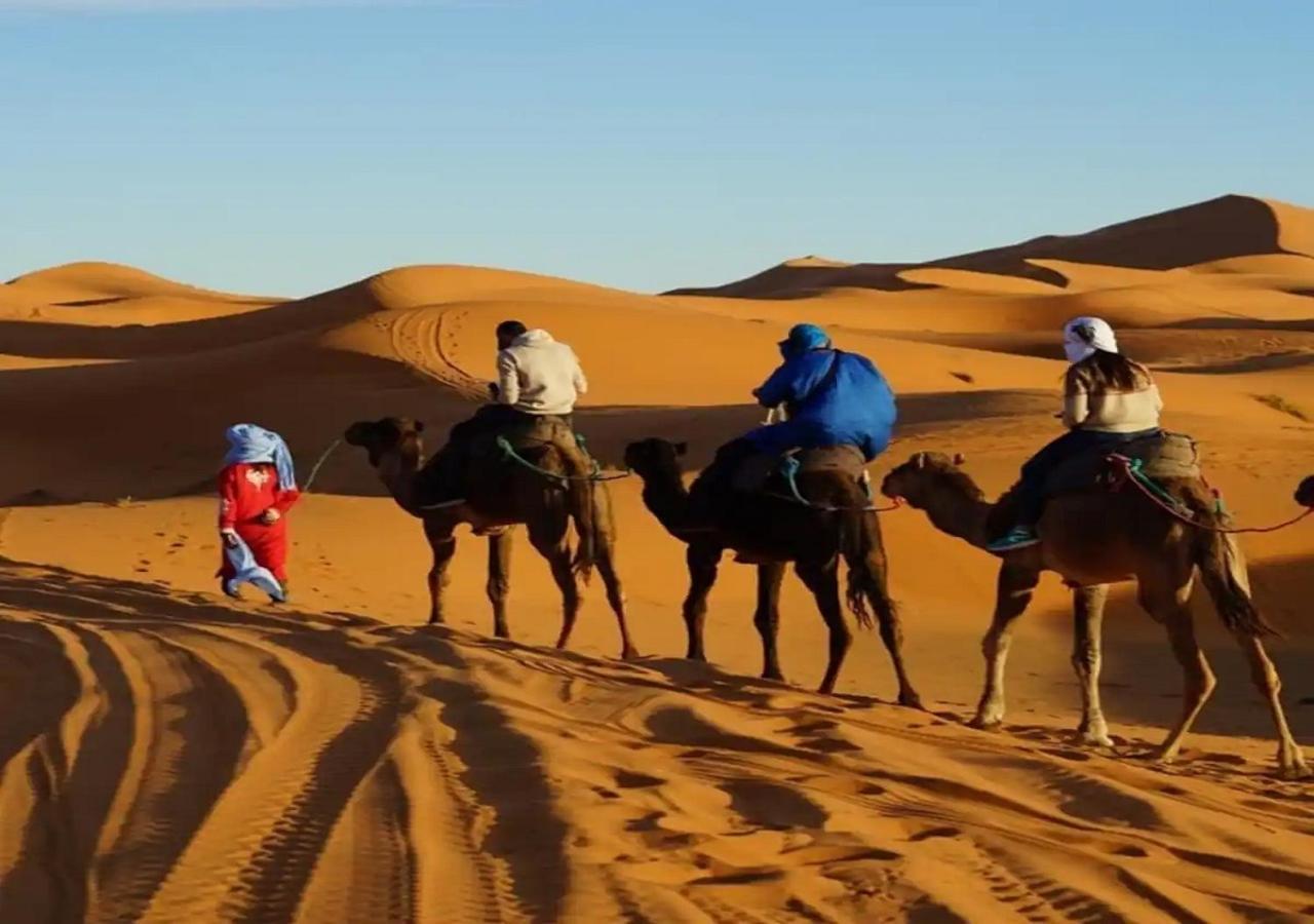 Hotel Desert Luxury Tented & Activities à Adrouine Extérieur photo